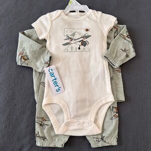 NWT Carters Airplane Mountain Print Short Sleeve Snap Onesie Green Pants Set 3M